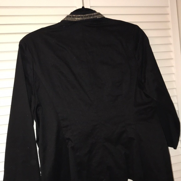 🔥Rock & Republic fancy blazer.🔥🔥🔥🔥🔥🔥🔥 - Picture 5 of 9